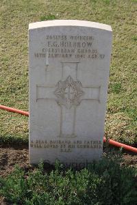 Ismailia War Memorial Cemetery - Holbrow, Frederick George